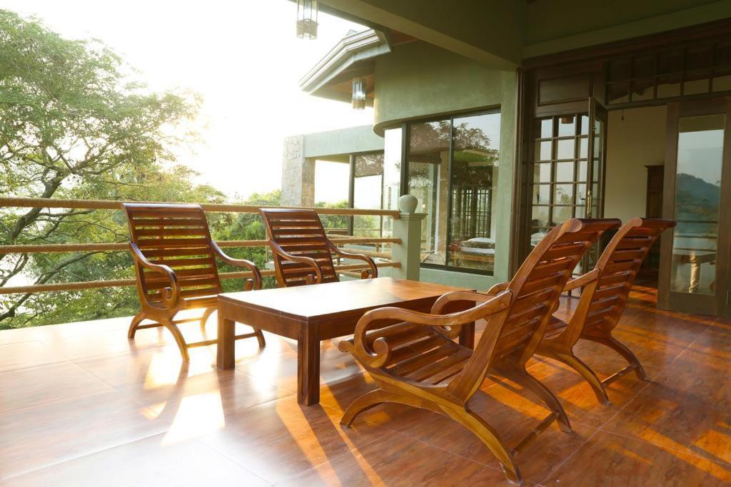 Green Castle Kandy Hotel Esterno foto